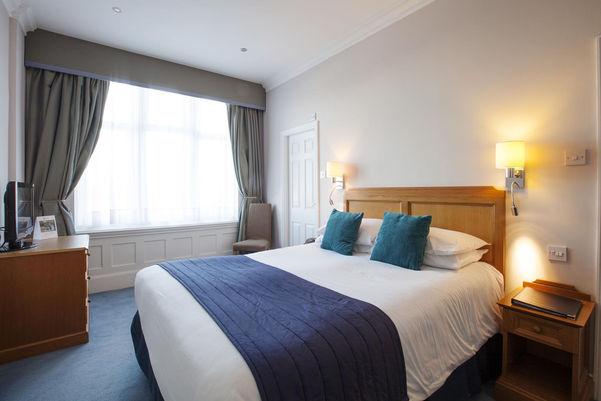 The Birch Hotel Haywards Heath Exteriör bild