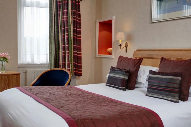 The Birch Hotel Haywards Heath Exteriör bild