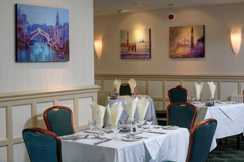 The Birch Hotel Haywards Heath Exteriör bild